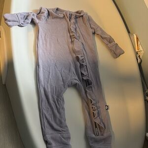 KYTE BABY ribbed ruffle zipper romper IN HAZE